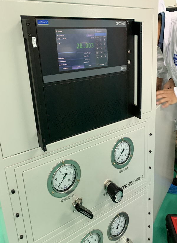 mensor压力控制器