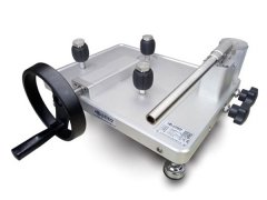 如何正确使用和维护液体压力源