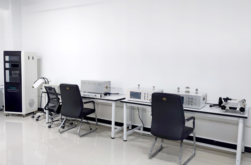 航空发动机运维中的温度校验仪和检定系统