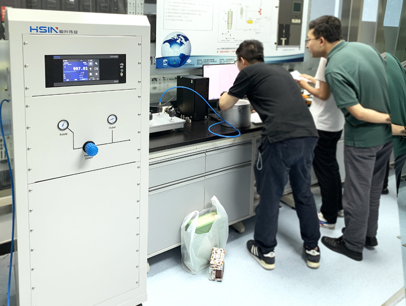 ​2024澳门原料网压力传感器标定系统：守护飞行员安全的科技后盾